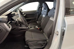 harmaa Audi A3 2026 kuva 6.