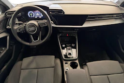 harmaa Audi A3 2026 kuva 7.