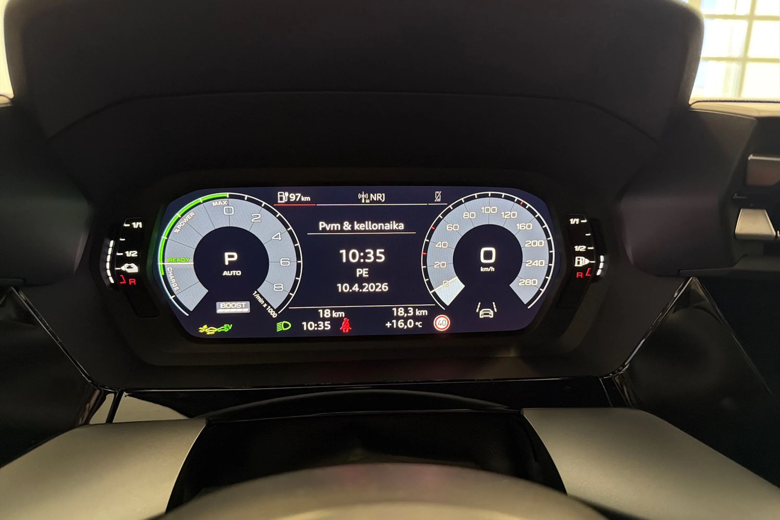 harmaa Audi A3 2026 kuva 16.