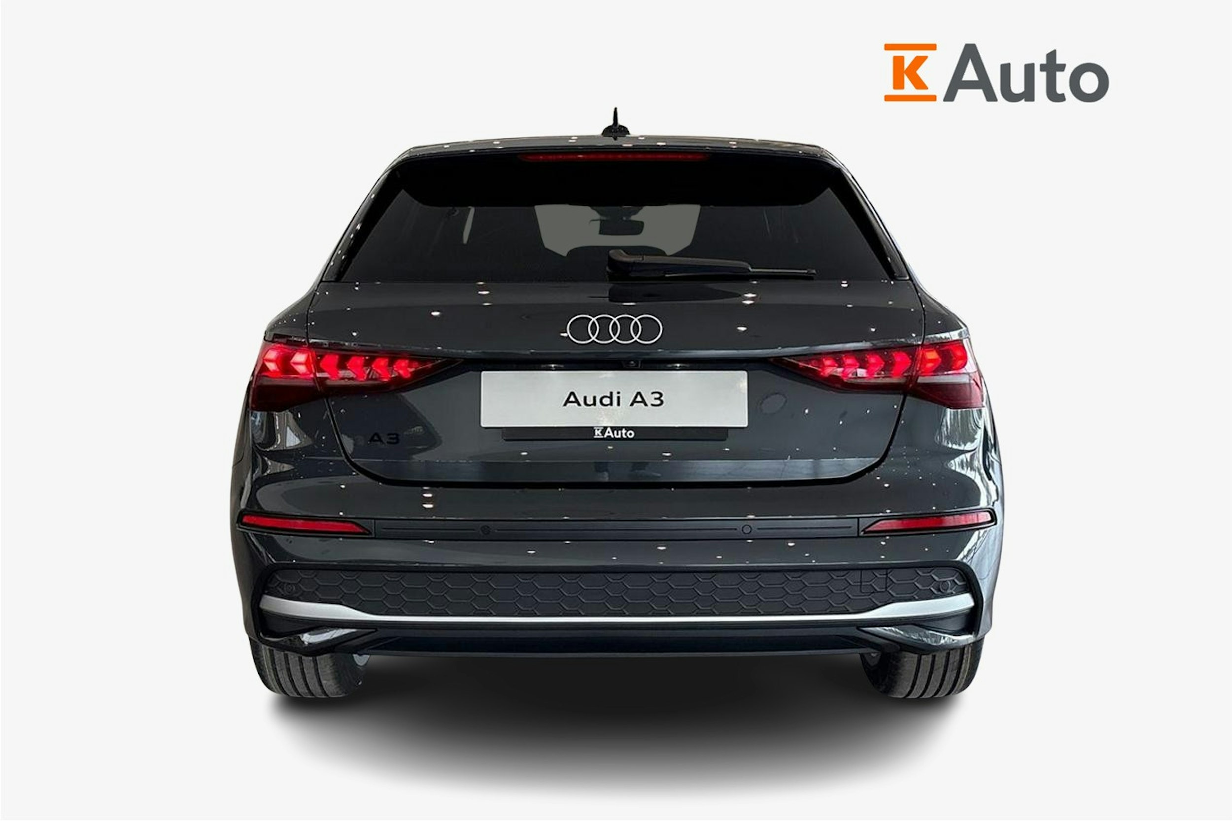 harmaa Audi A3 2025 kuva 3.