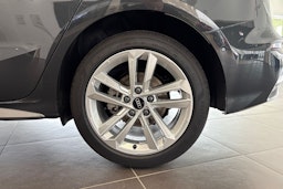 harmaa Audi A3 2025 kuva 10.