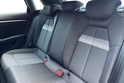 harmaa Audi A3 2025 kuva 8.