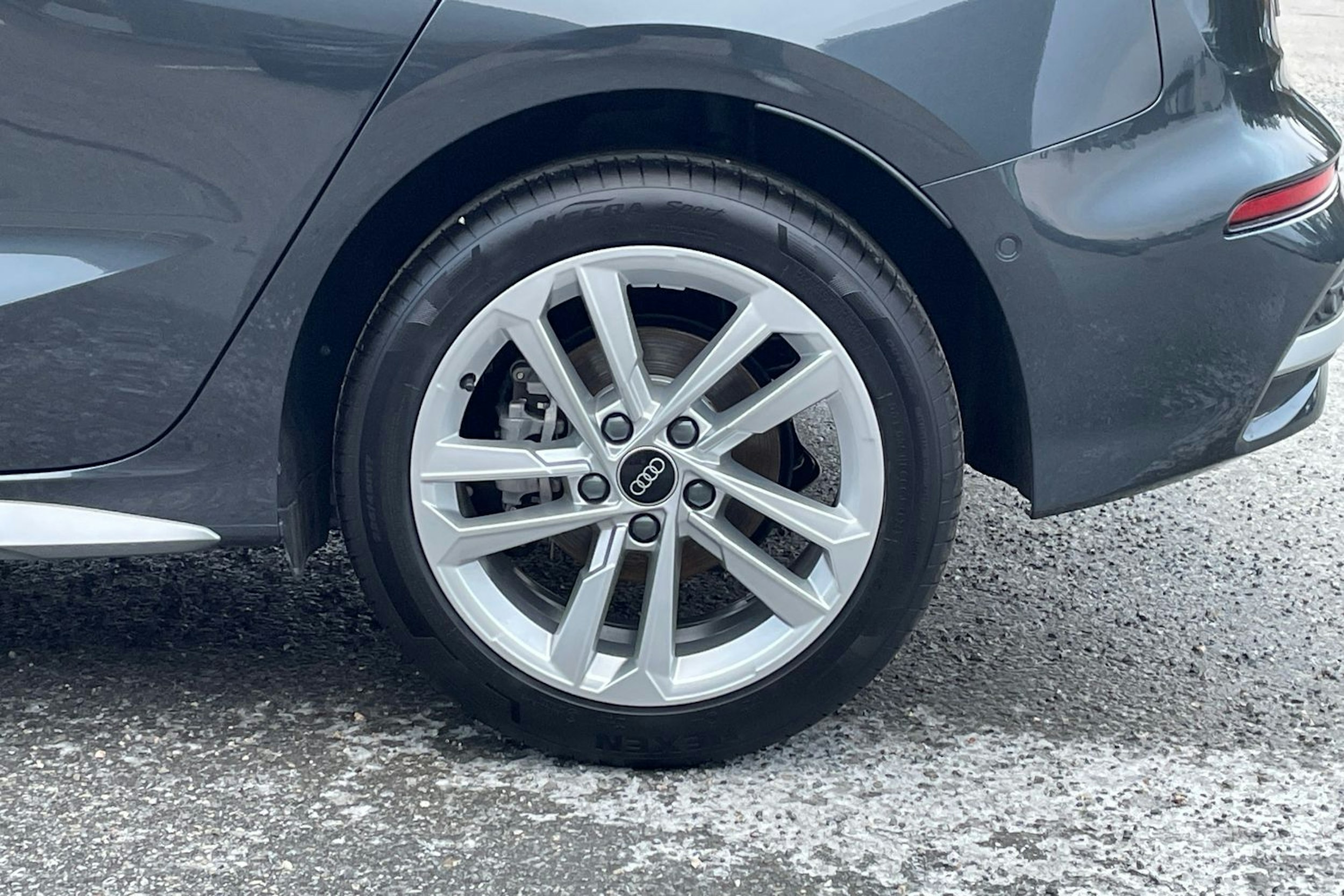 harmaa Audi A3 2025 kuva 10.