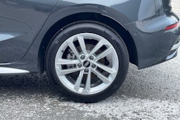 harmaa Audi A3 2025 kuva 10.