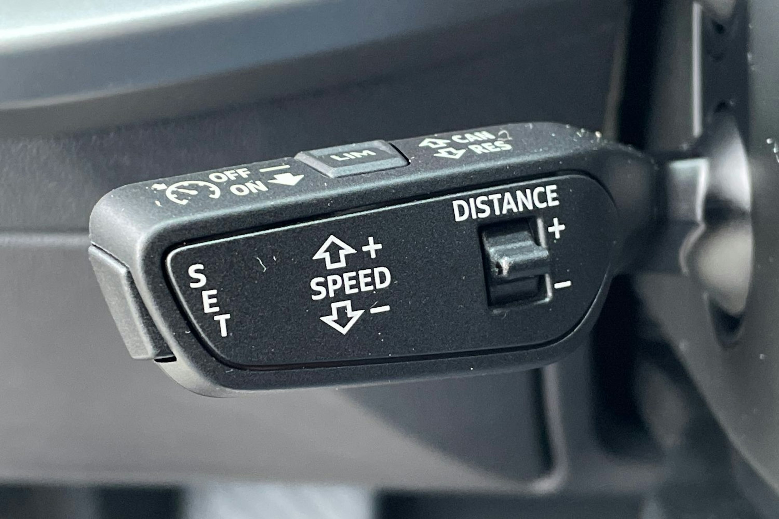 harmaa Audi A3 2025 kuva 16.