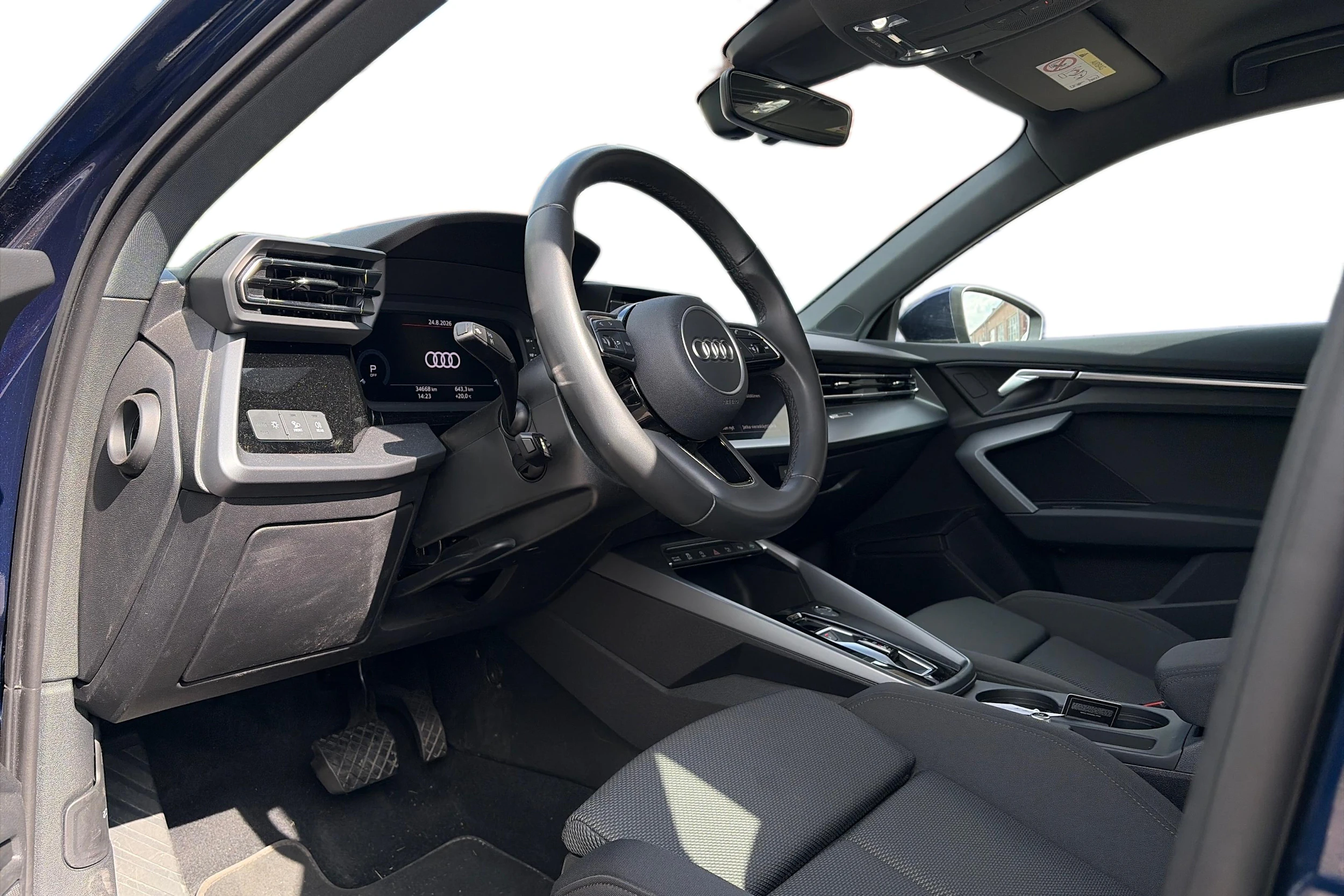 sininen Audi A3 2025 kuva 3.