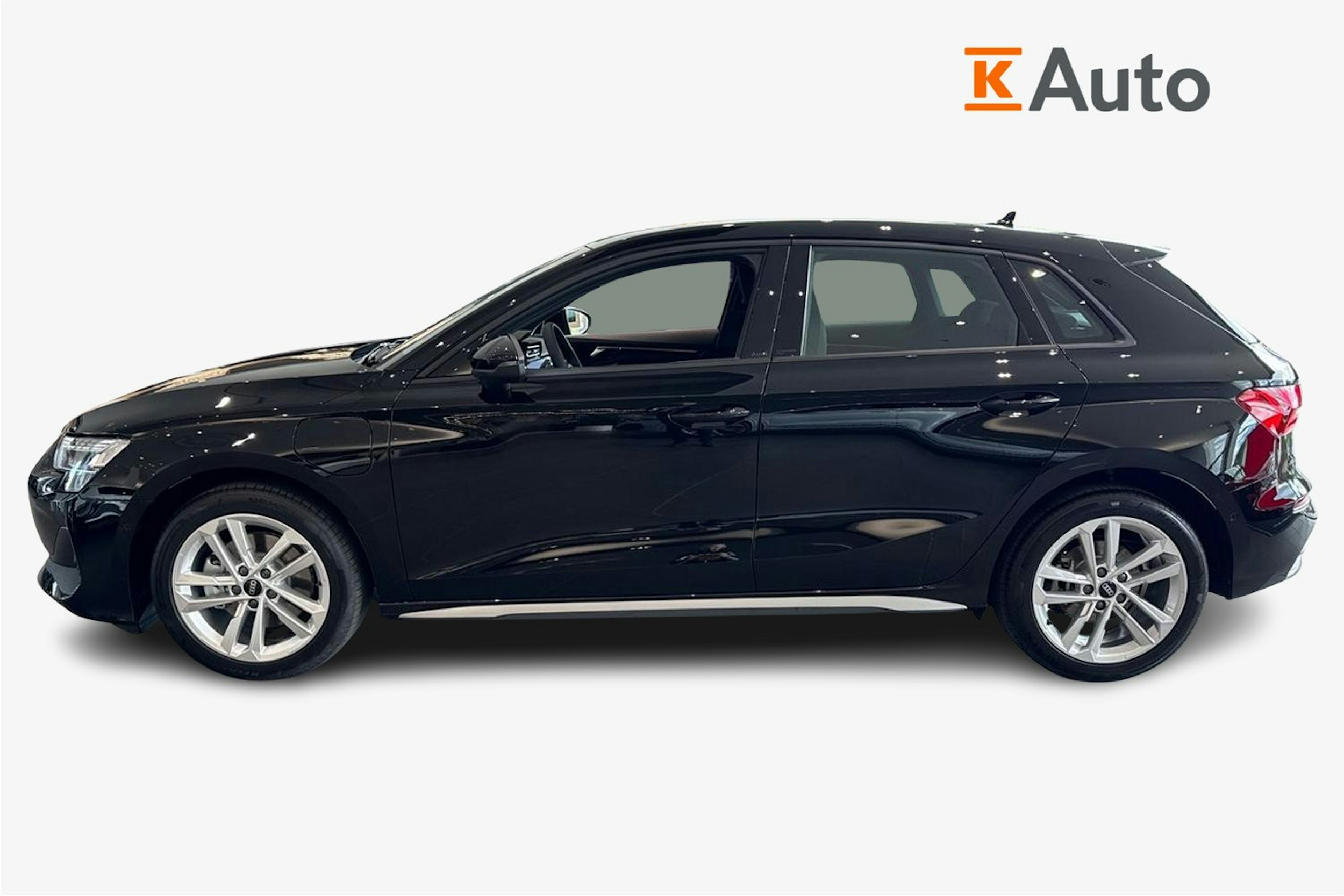 musta Audi A3 2025 kuva 5.