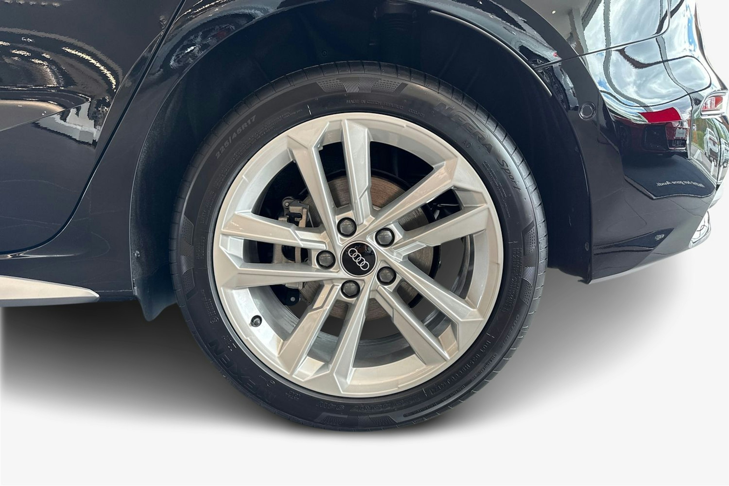 musta Audi A3 2025 kuva 9.
