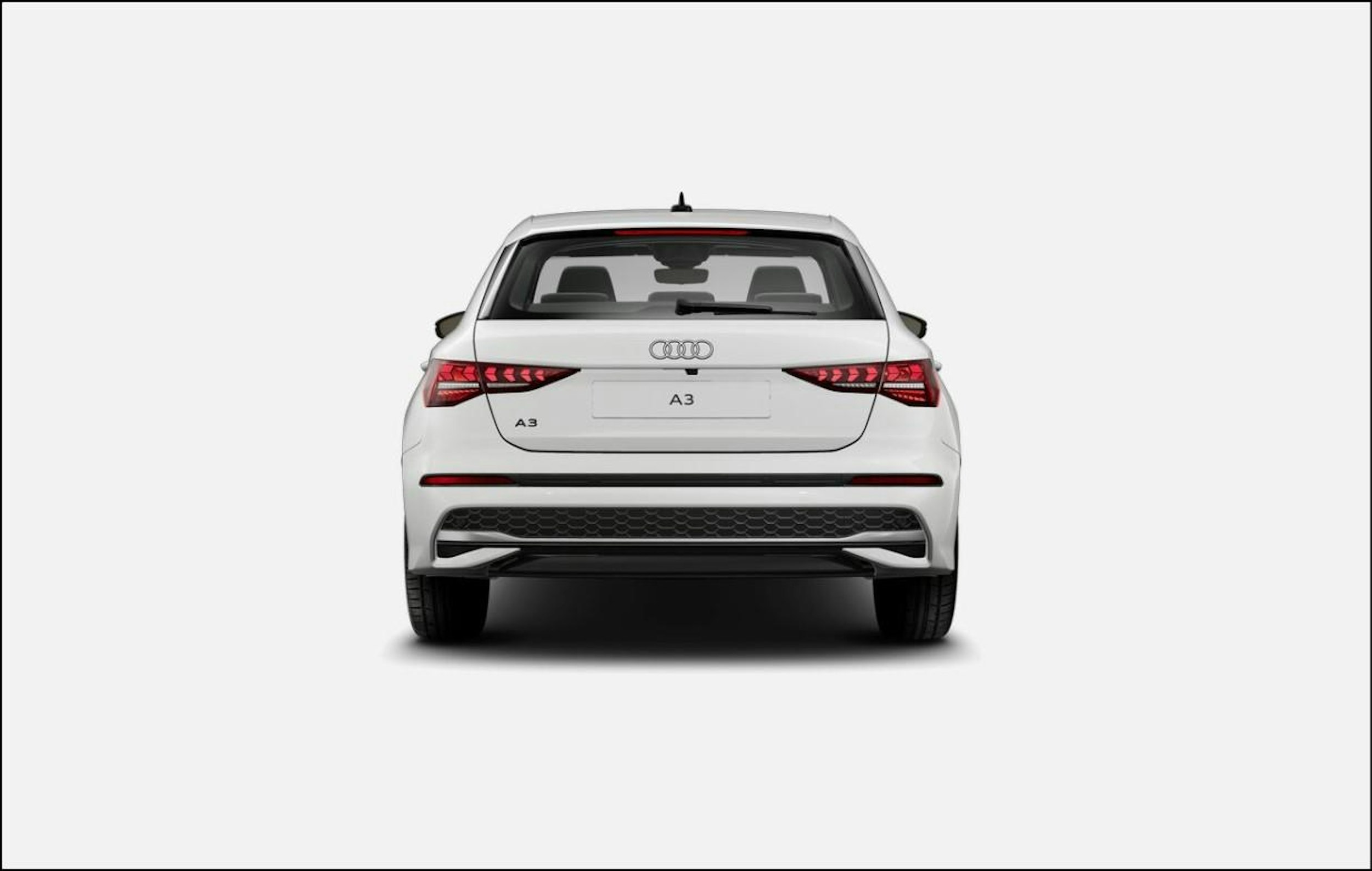 valkoinen Audi A3 2025 kuva 5.