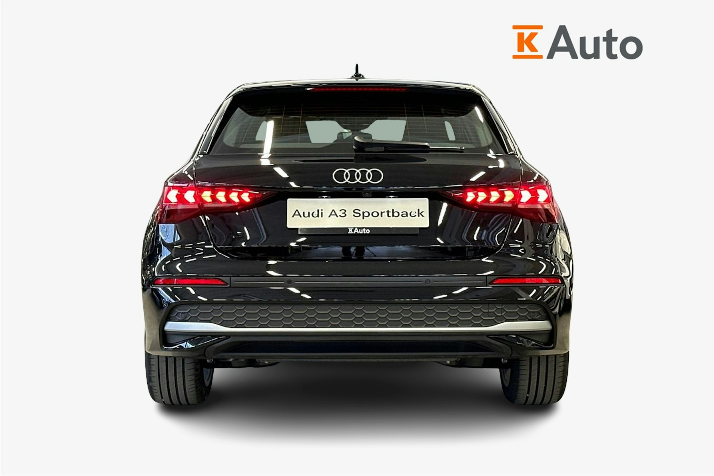 musta Audi A3 2025 kuva 3.