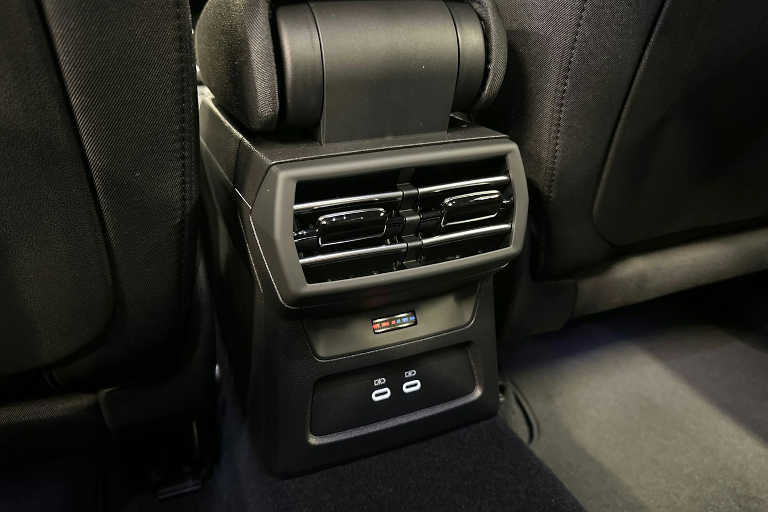 musta Audi A3 2025 kuva 11.