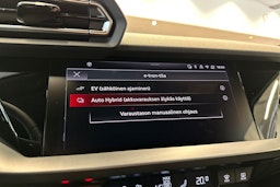 musta Audi A3 2025 kuva 19.