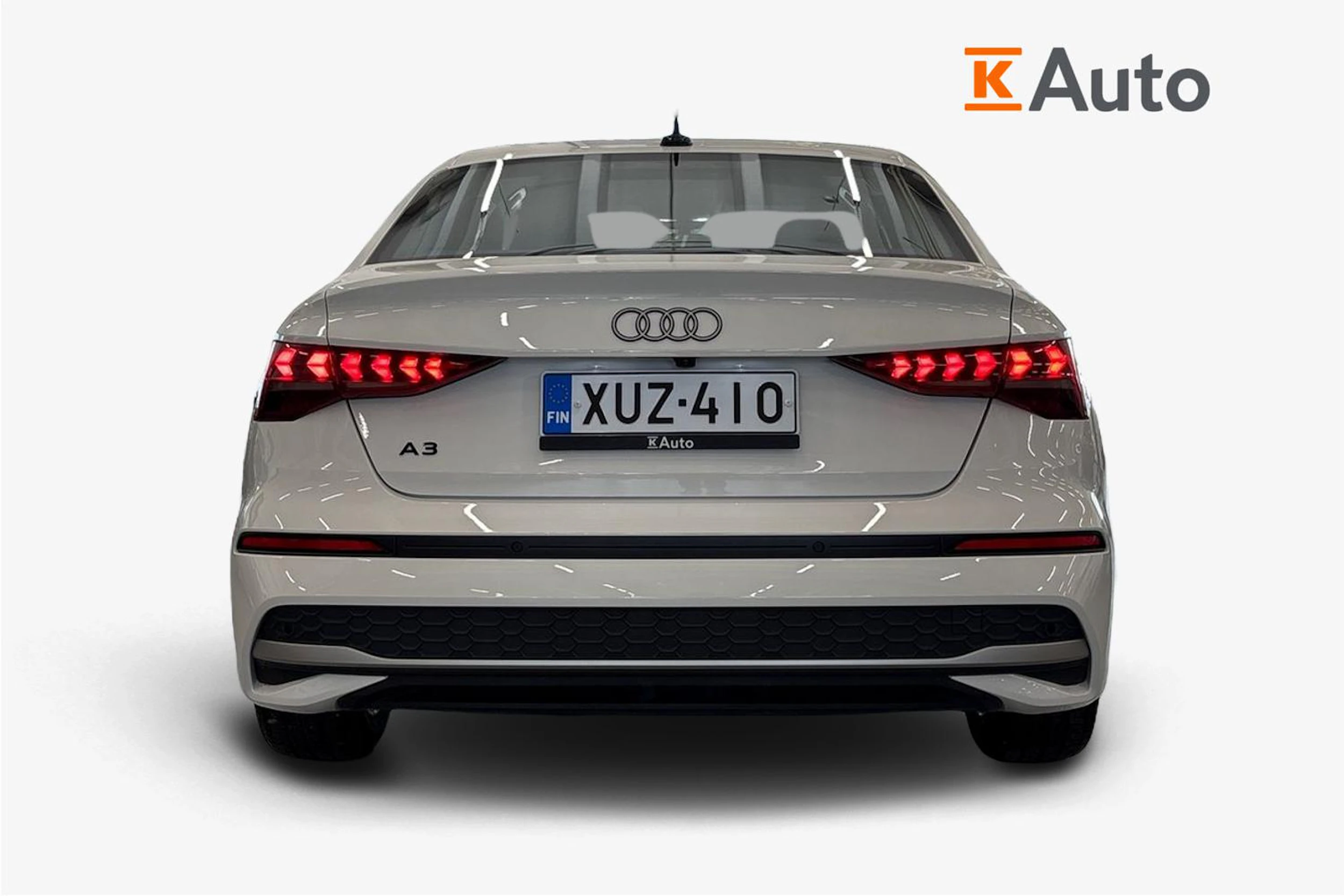 valkoinen Audi A3 2025 kuva 3.