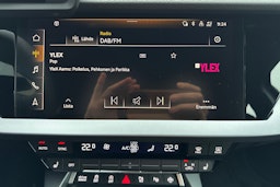 sininen Audi A3 2025 kuva 15.