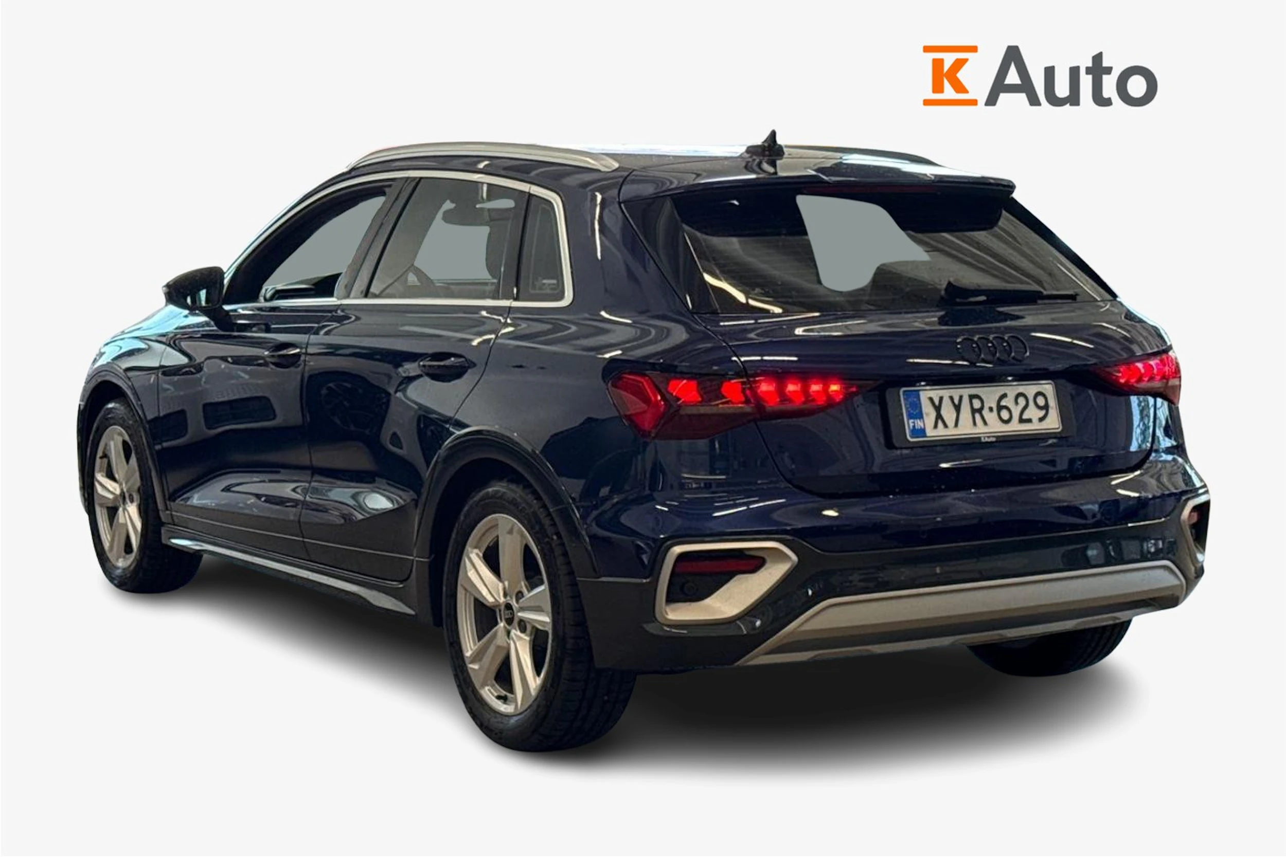 sininen Audi A3 2025 kuva 2.