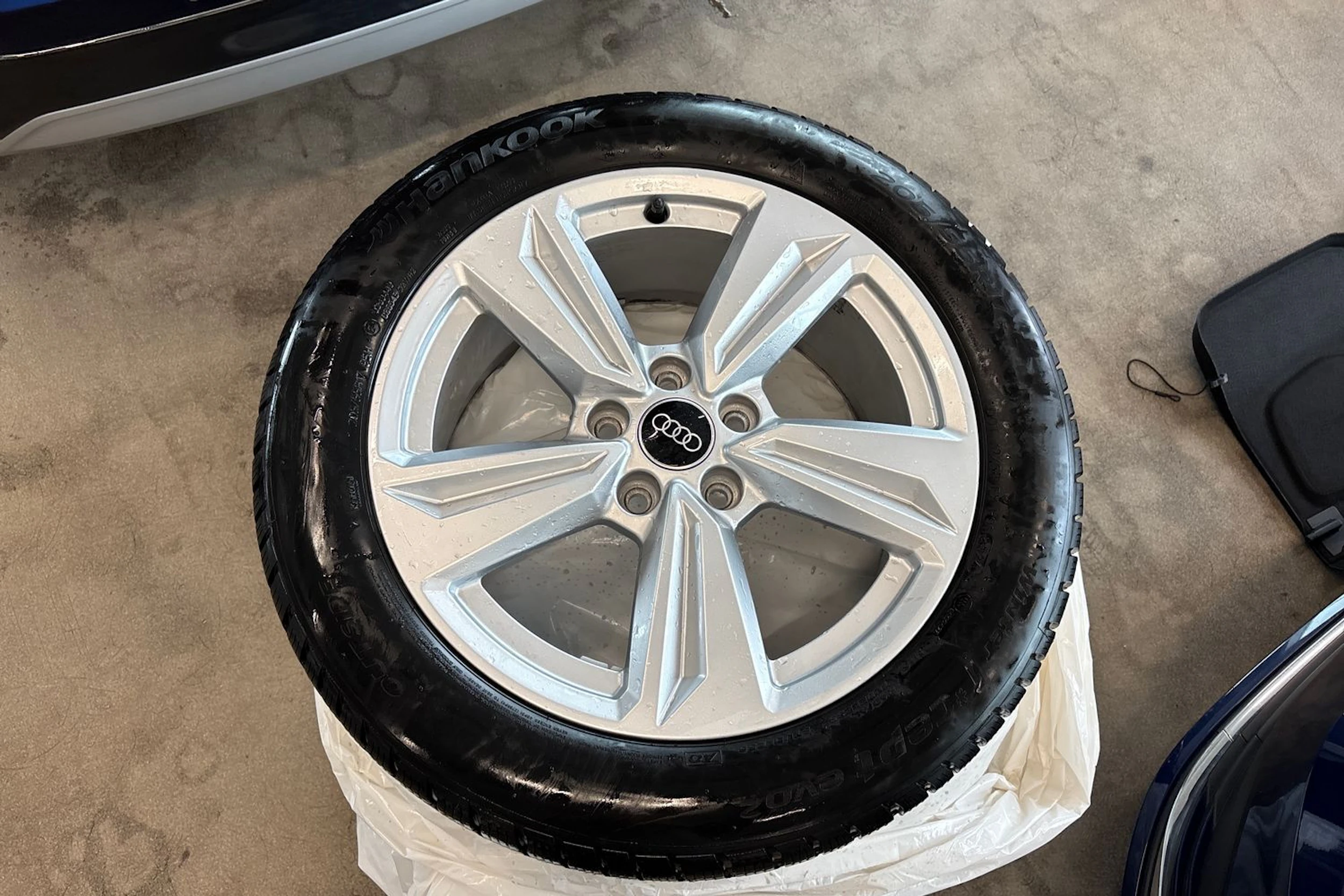 sininen Audi A3 2025 kuva 10.