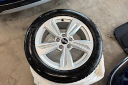 sininen Audi A3 2025 kuva 10.