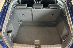 sininen Audi A3 2025 kuva 12.