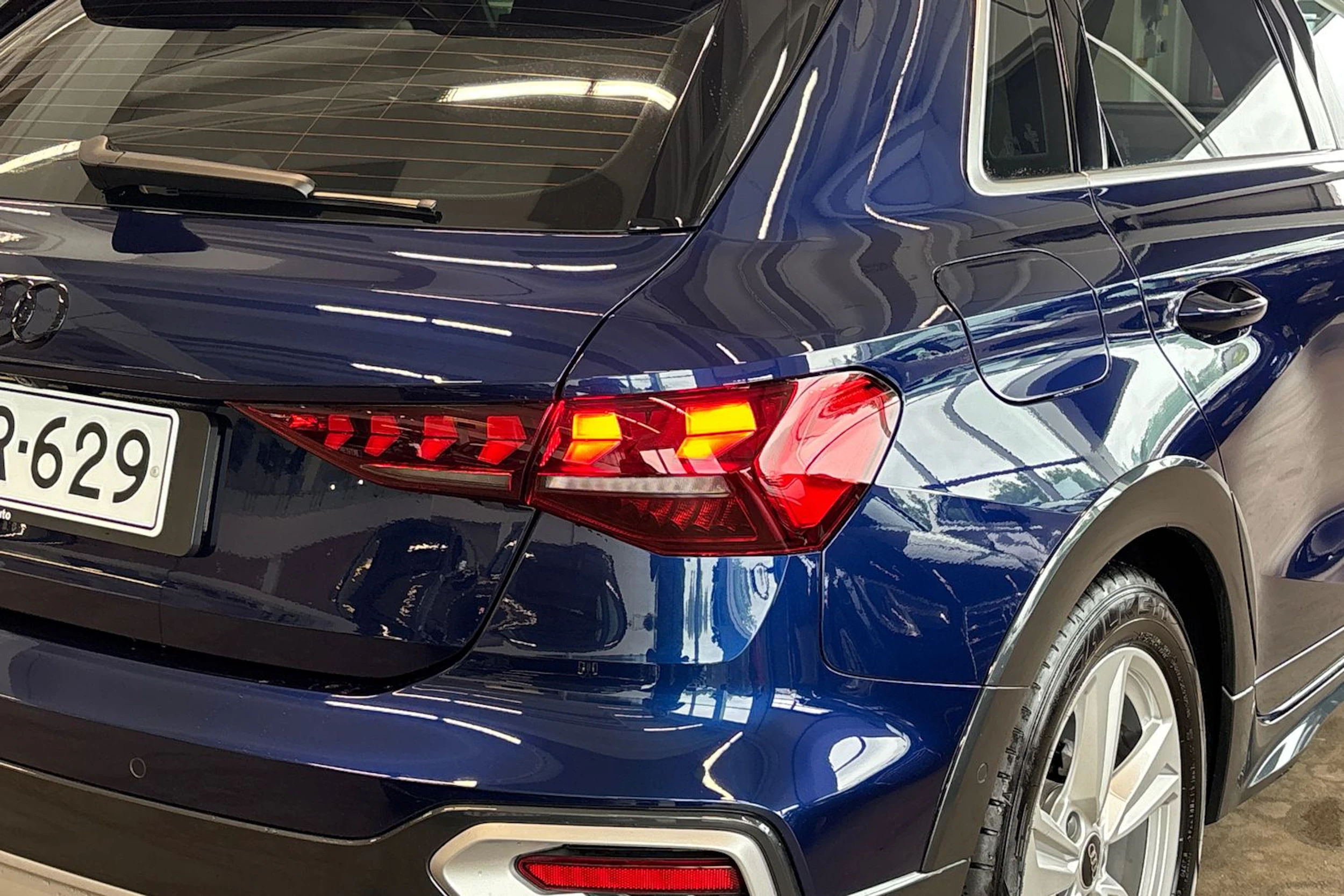 sininen Audi A3 2025 kuva 14.