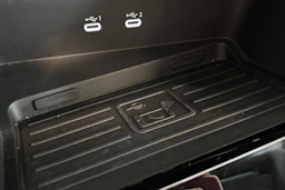 sininen Audi A3 2025 kuva 28.
