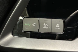 Harmaa Audi A3 2025 kuva 18.