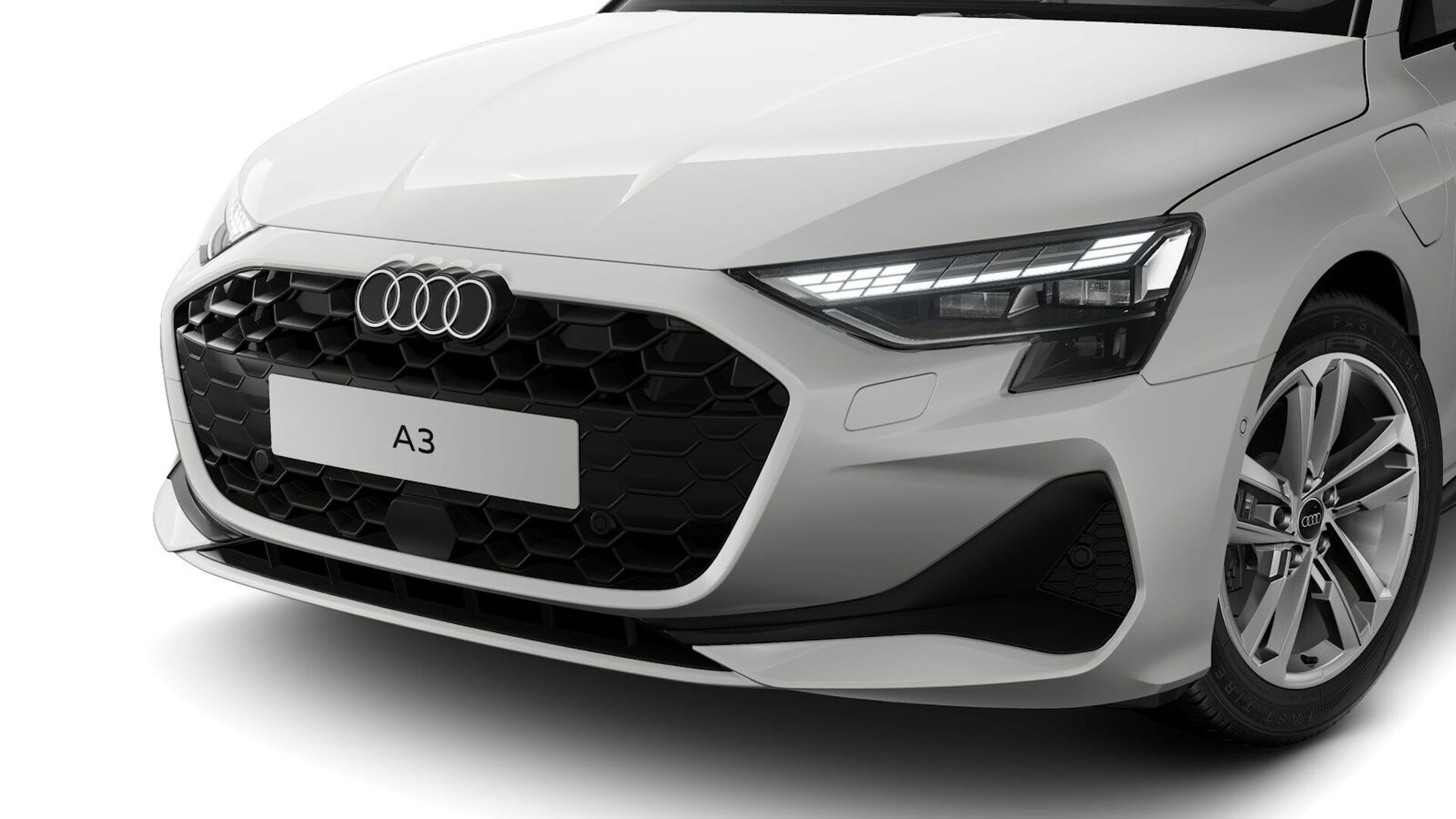 valkoinen Audi A3 2025 kuva 2.