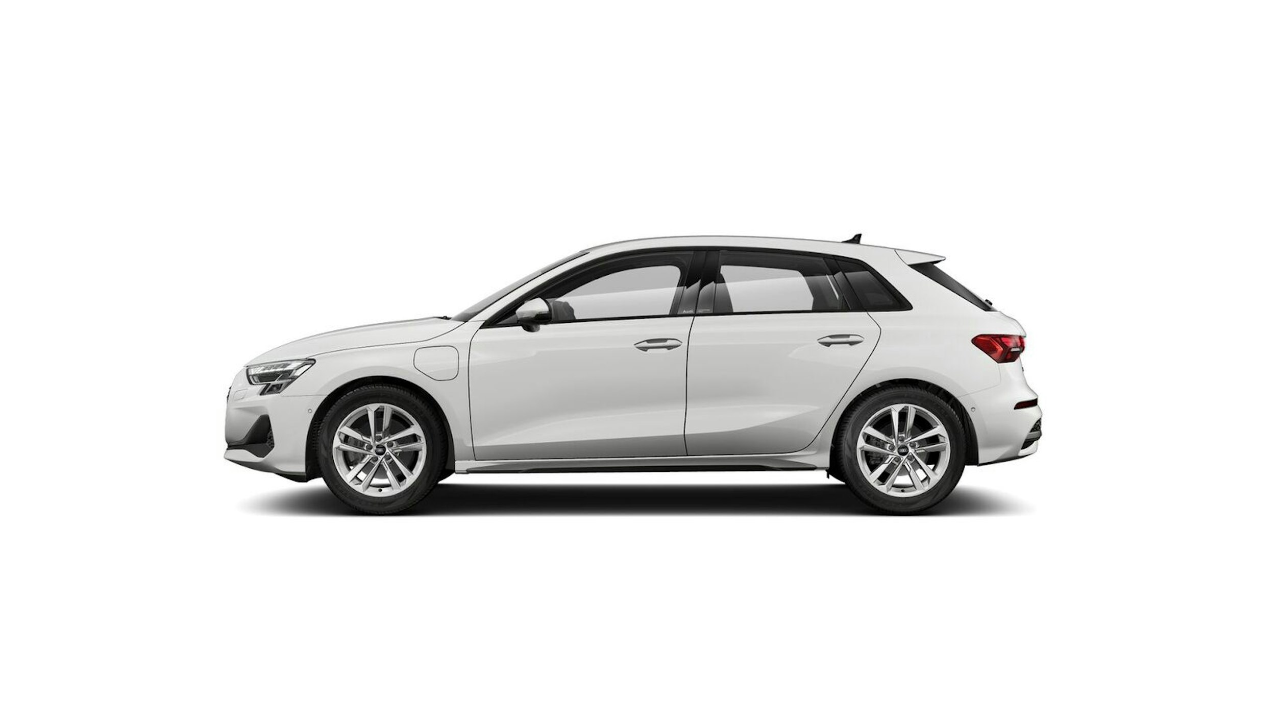 valkoinen Audi A3 2025 kuva 6.