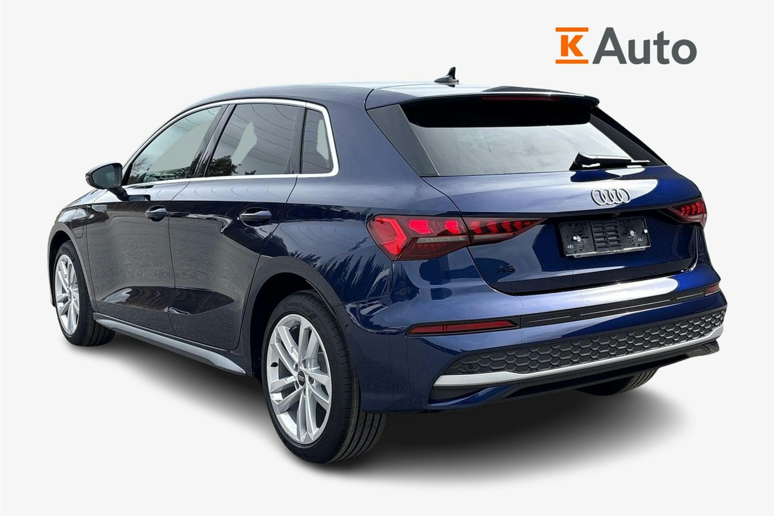 sininen Audi A3 2025 kuva 2.
