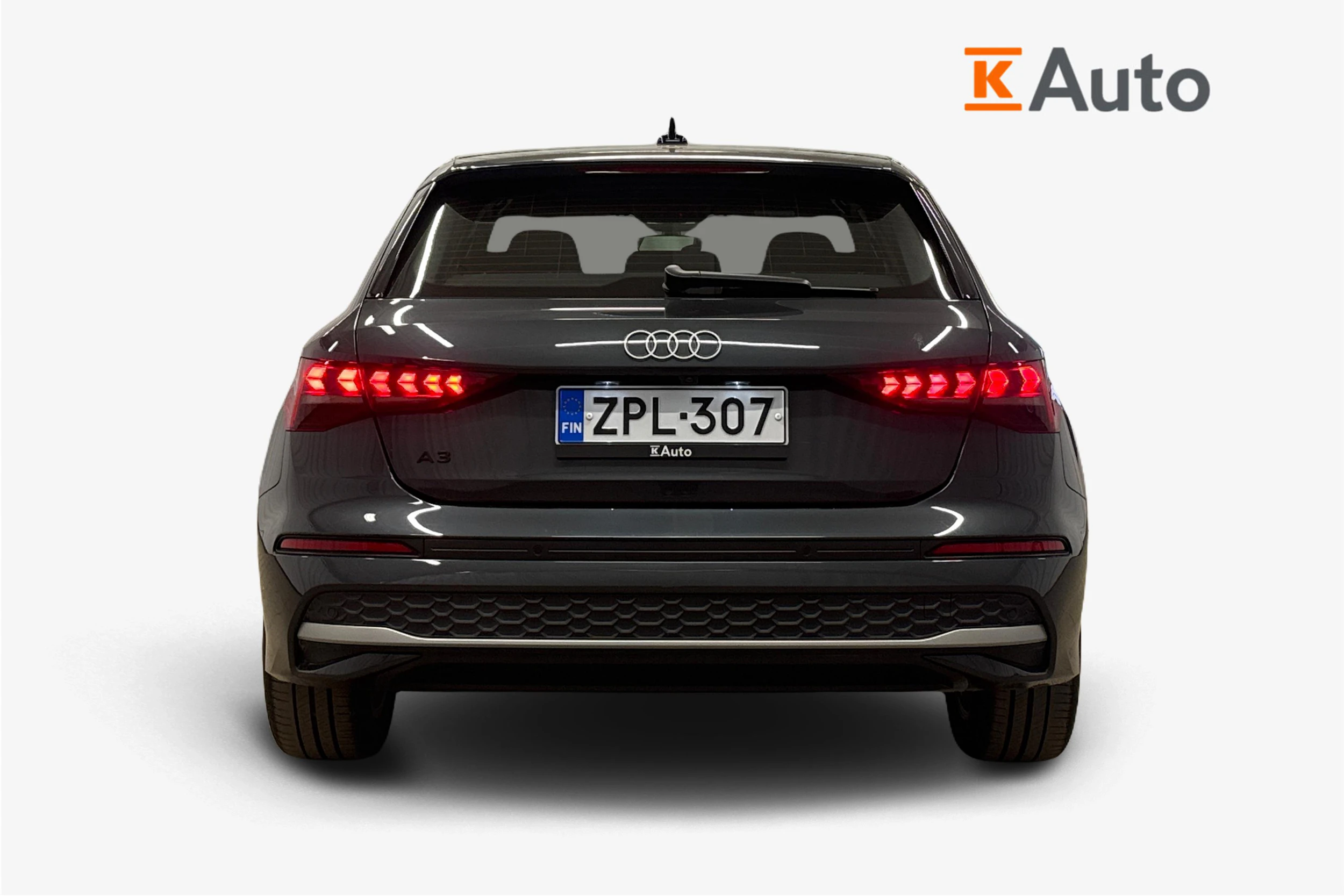 harmaa Audi A3 2025 kuva 4.