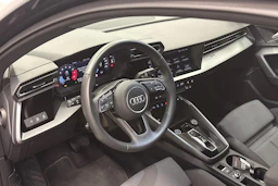 harmaa Audi A3 2025 kuva 8.