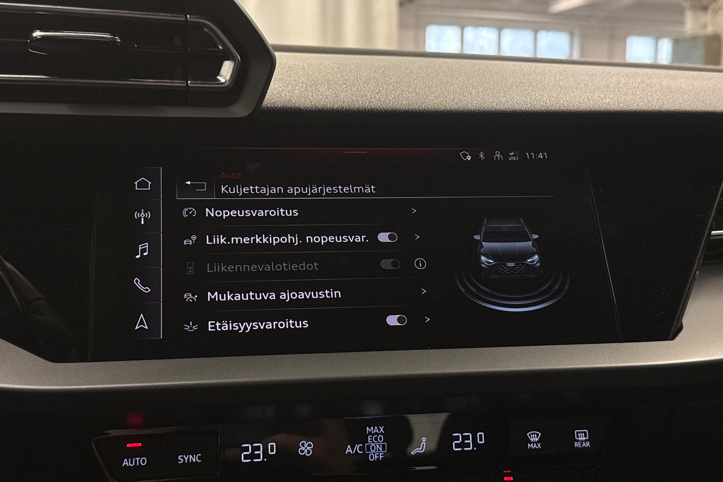 harmaa Audi A3 2025 kuva 19.