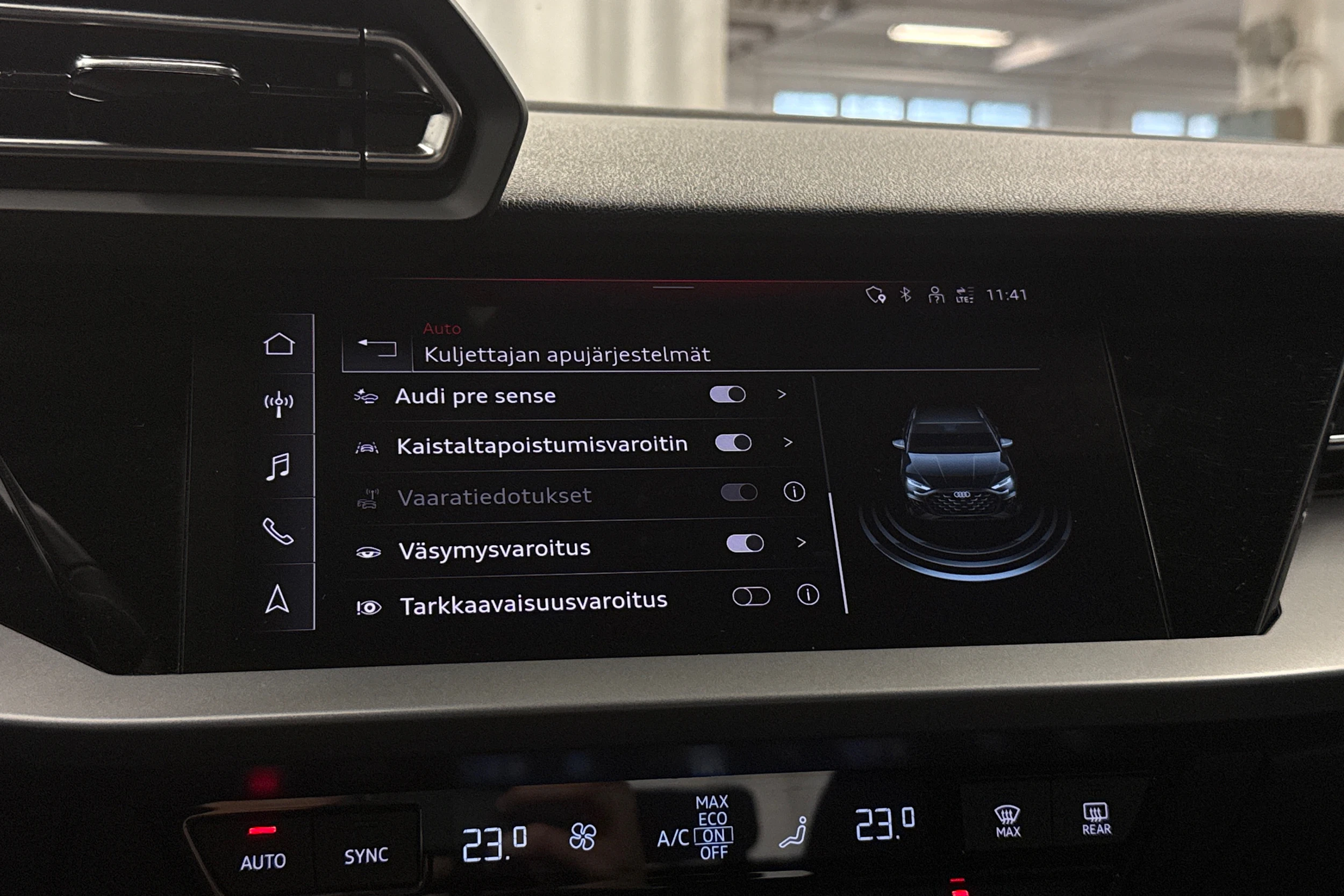 harmaa Audi A3 2025 kuva 20.