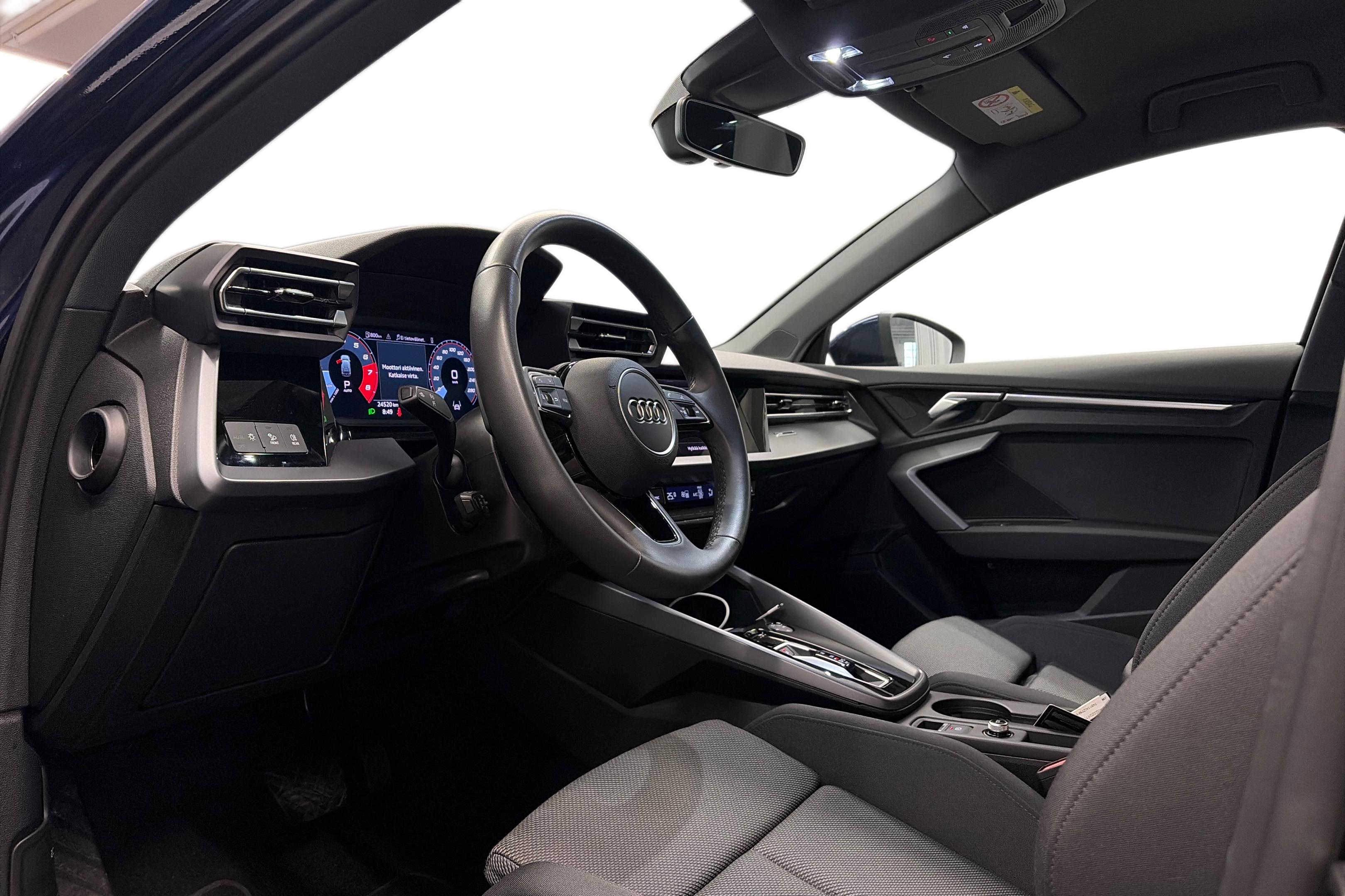 Audi A3 Sportback 30 TFSI 2025, bild 3/4