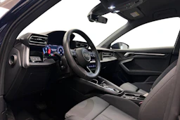 sininen Audi A3 2025 kuva 3.