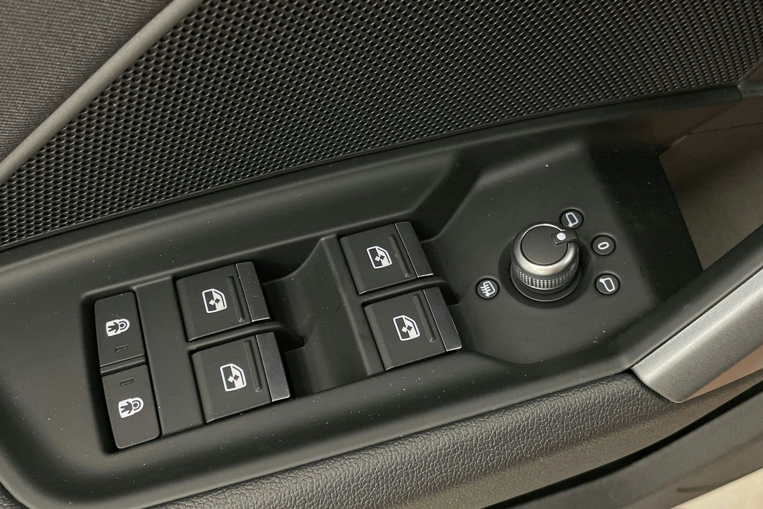 valkoinen Audi A3 2025 kuva 11.