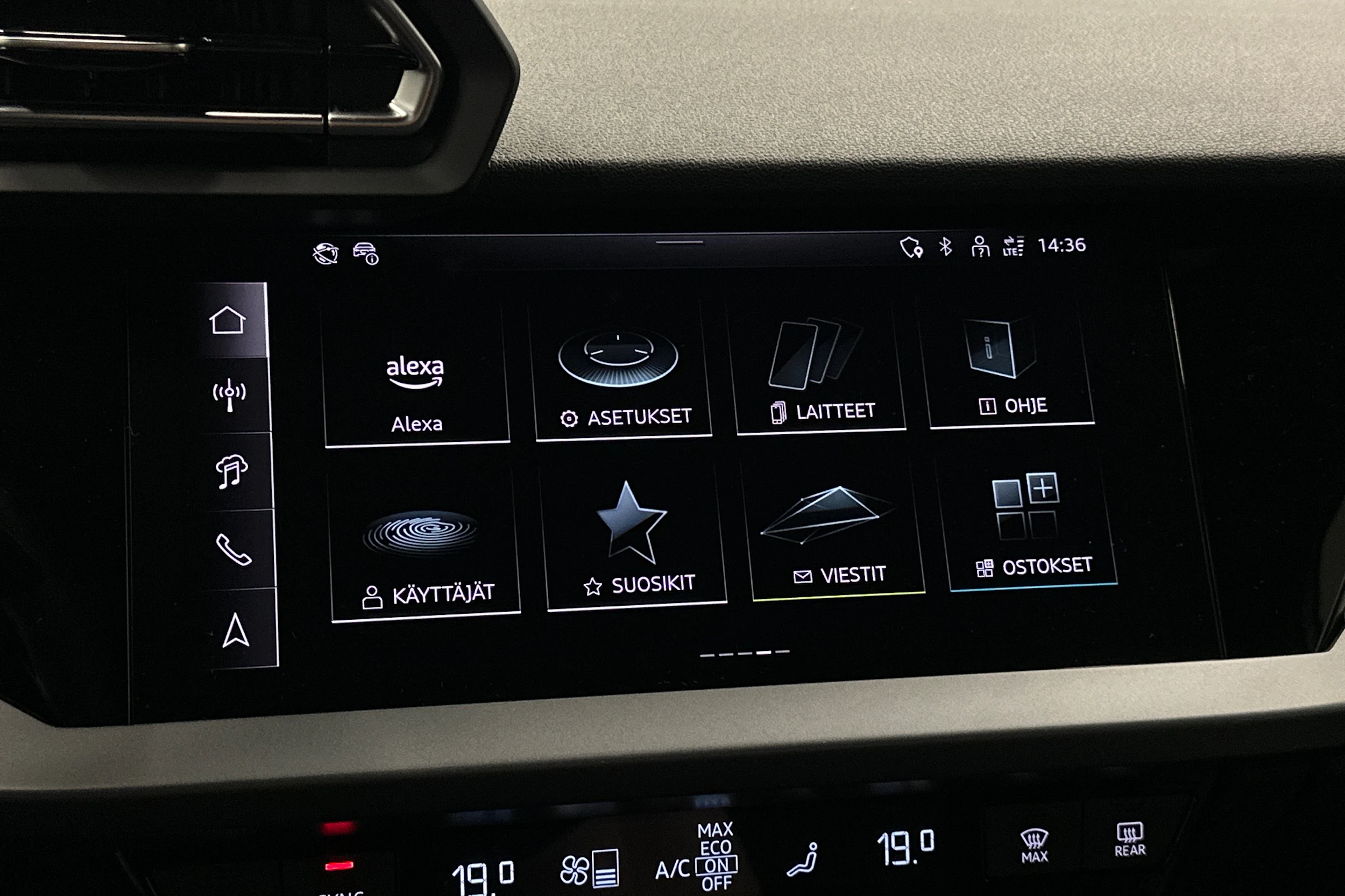 valkoinen Audi A3 2026 kuva 17.