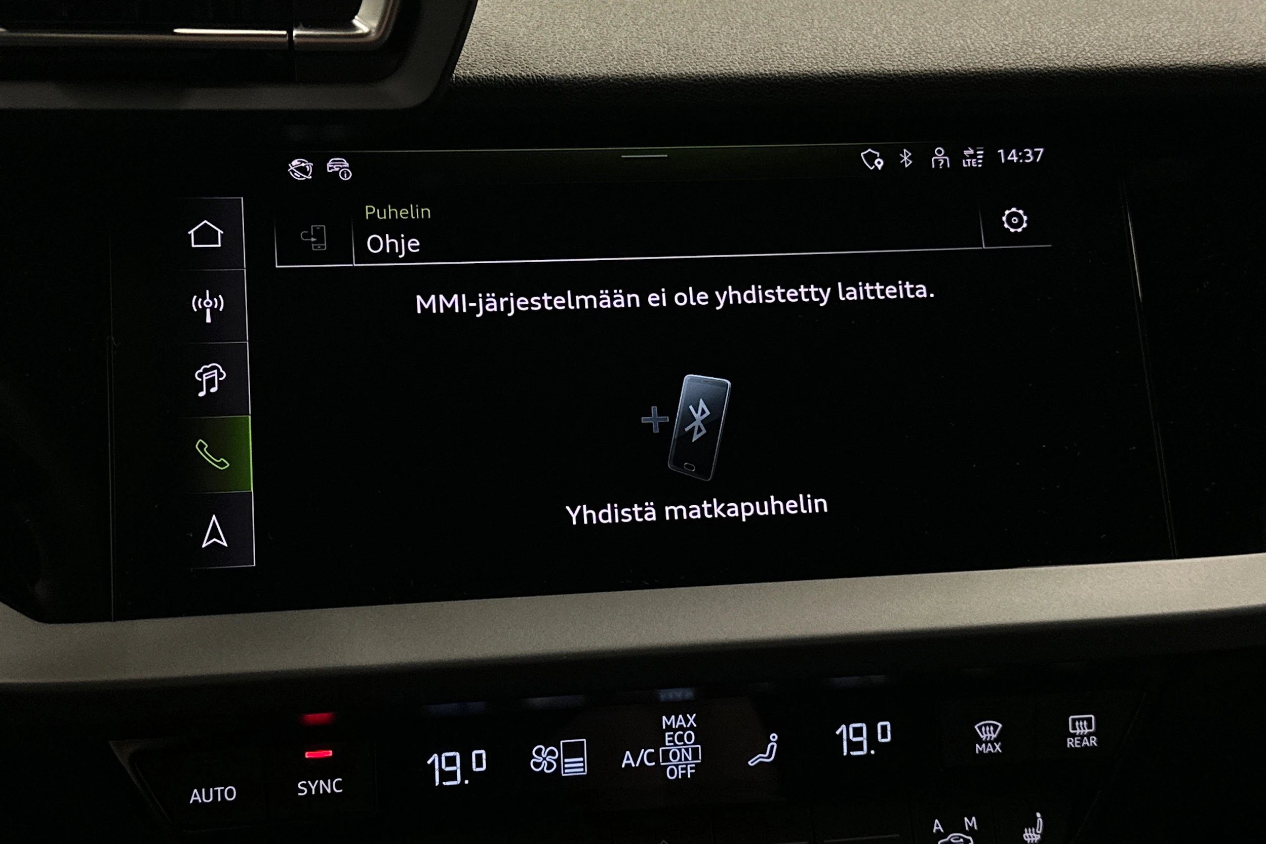 valkoinen Audi A3 2026 kuva 21.