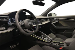 keltainen Audi A3 2026 kuva 6.