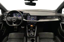 keltainen Audi A3 2026 kuva 7.