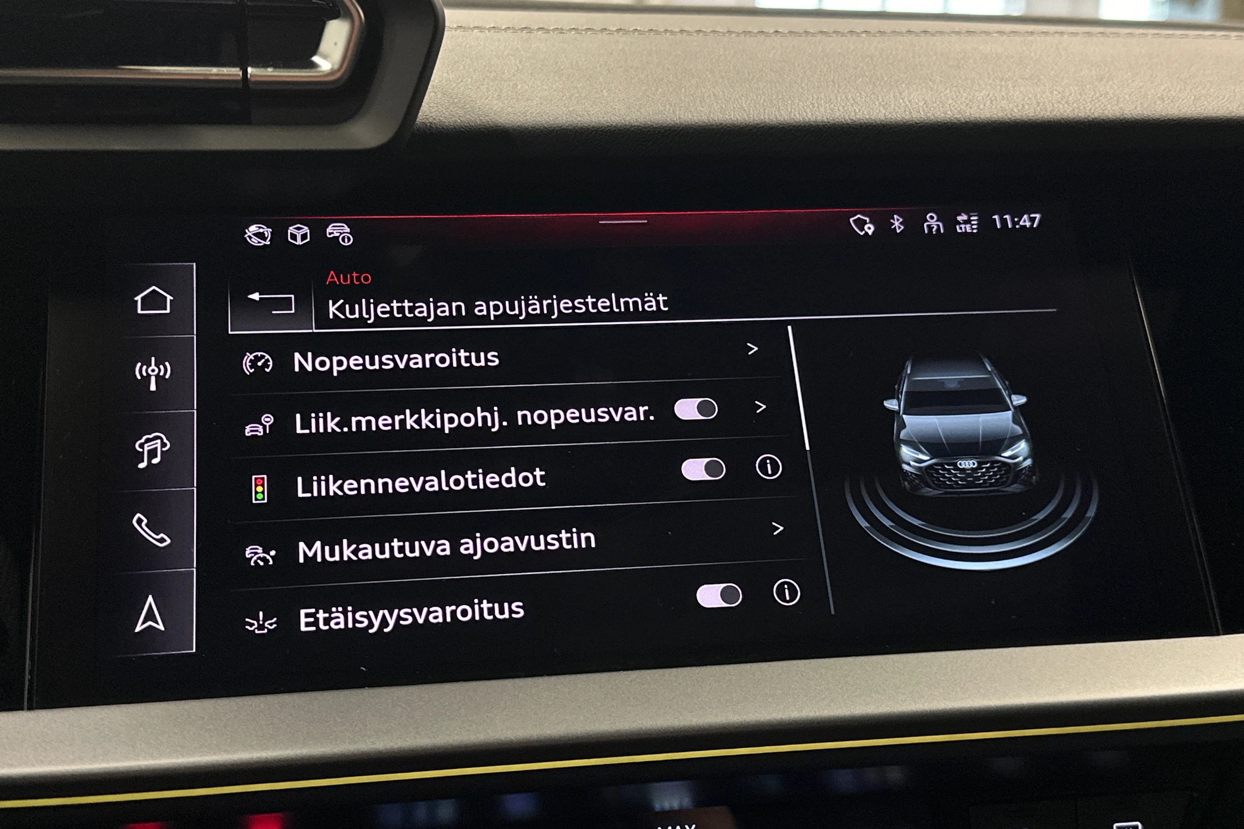 keltainen Audi A3 2026 kuva 23.