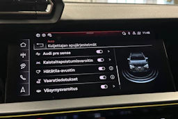 keltainen Audi A3 2026 kuva 24.