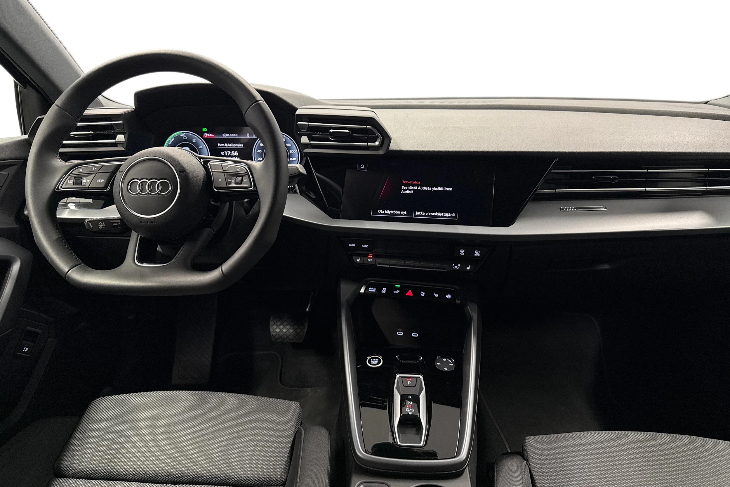 musta Audi A3 2026 kuva 7.