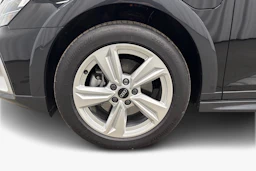 musta Audi A3 2026 kuva 9.