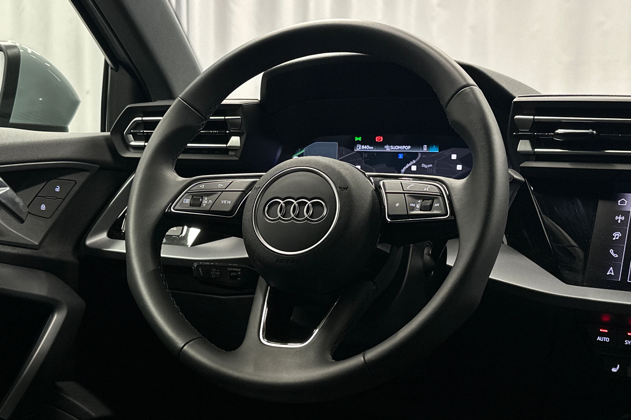 harmaa Audi A3 2026 kuva 15.