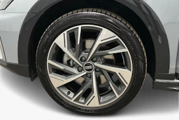 harmaa Audi A3 2026 kuva 9.