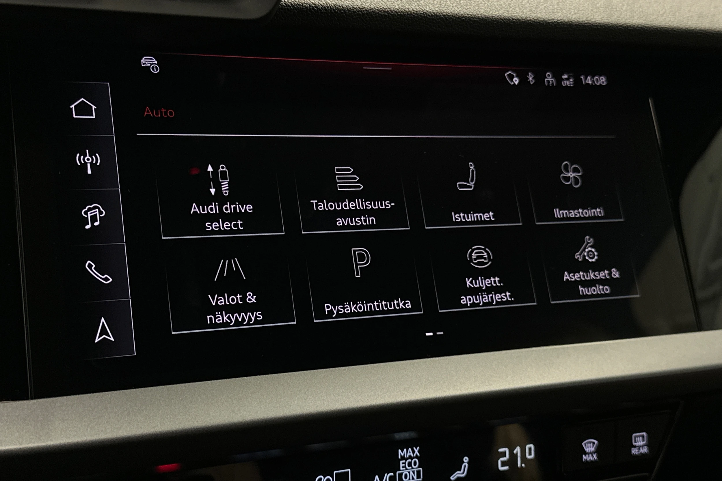 harmaa Audi A3 2026 kuva 25.