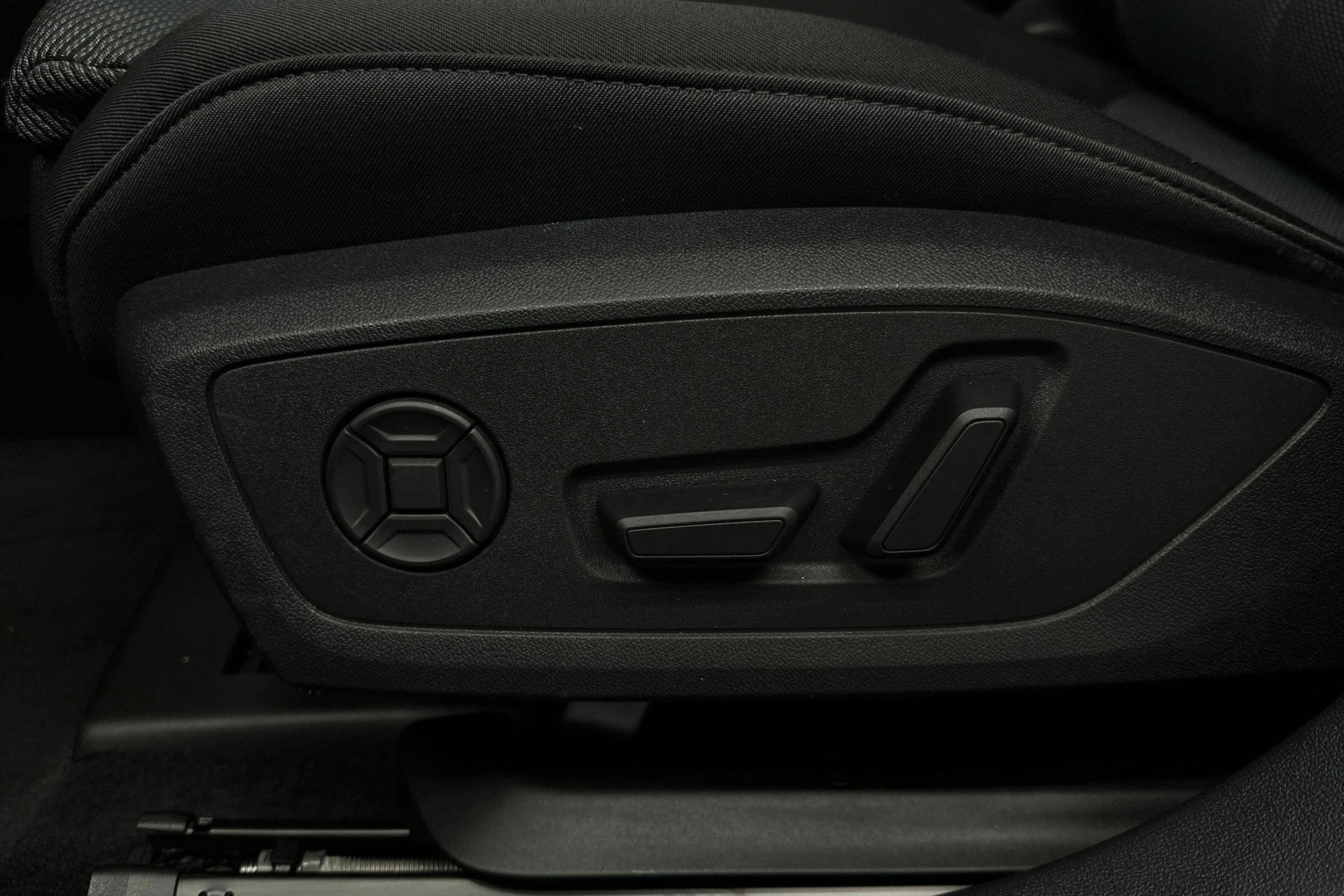 harmaa Audi A3 2026 kuva 37.