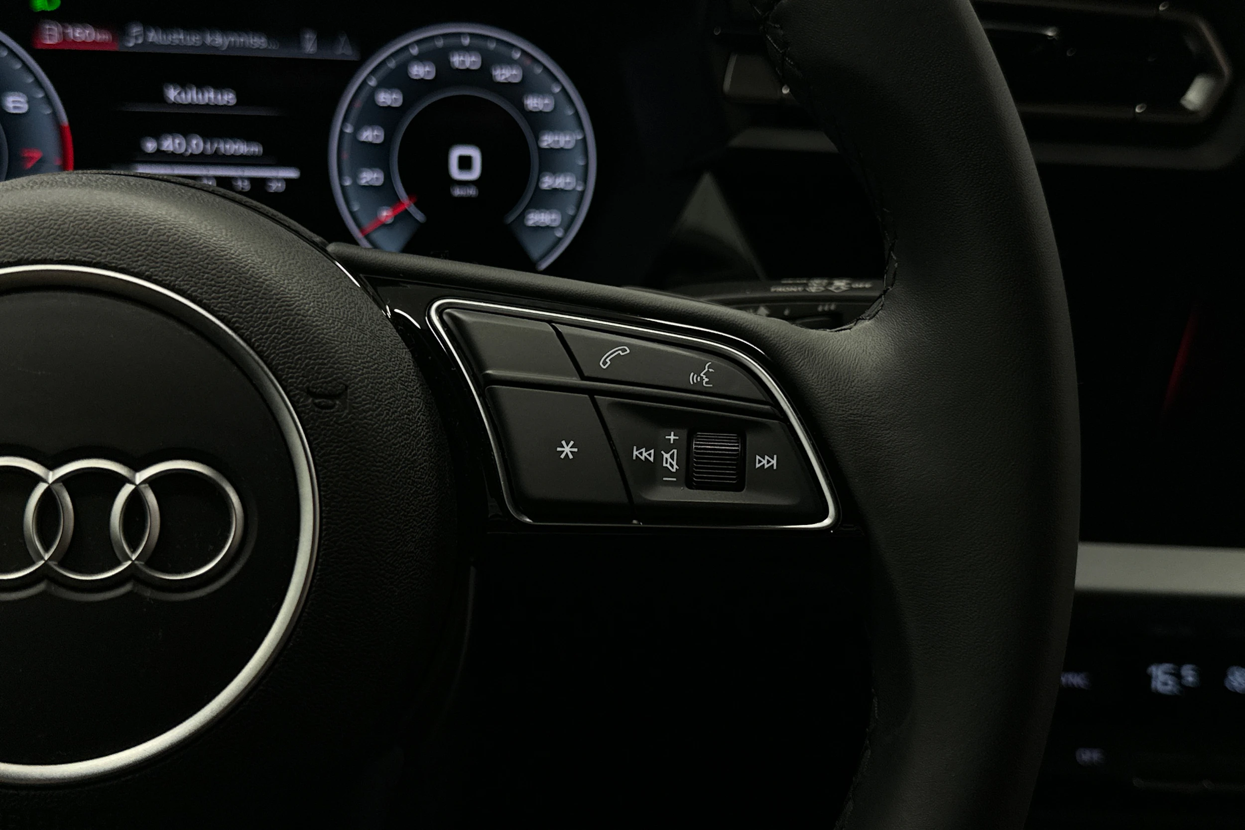 musta Audi A3 2026 kuva 12.