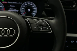 musta Audi A3 2026 kuva 12.