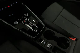 musta Audi A3 2026 kuva 33.
